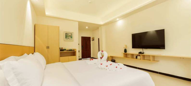 易蔓假日酒店(儋州两院海南大学店)图片