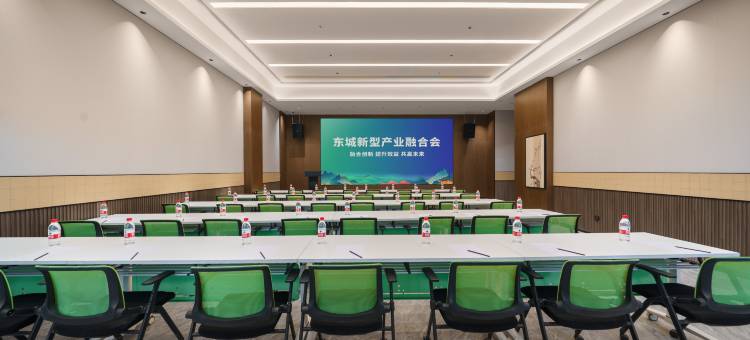 陌上轻雅酒店(达州升华广场店)图片