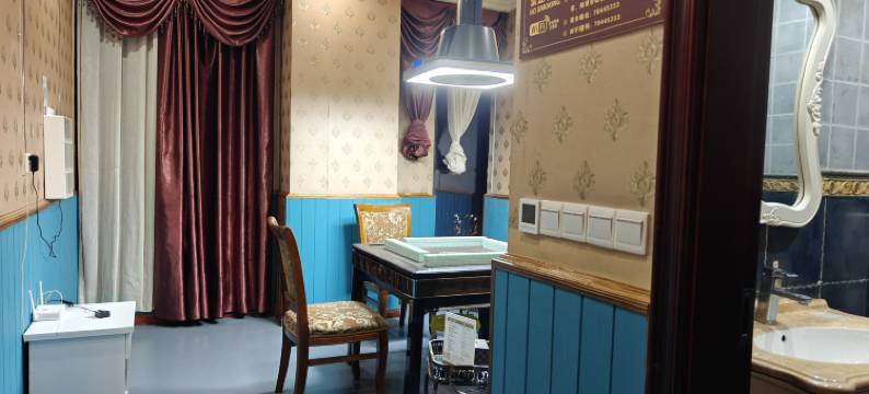 众鑫酒店(重庆彭水外河坝店)图片