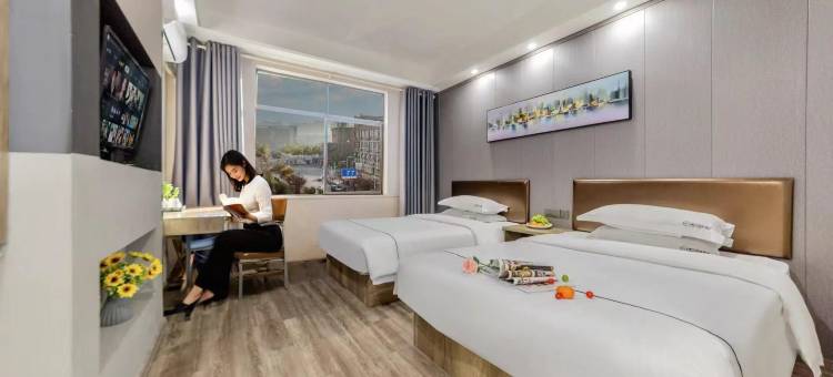 人间烟火｜Youthful vibe·米兰风尚酒店(益阳赫山城市学院店)图片