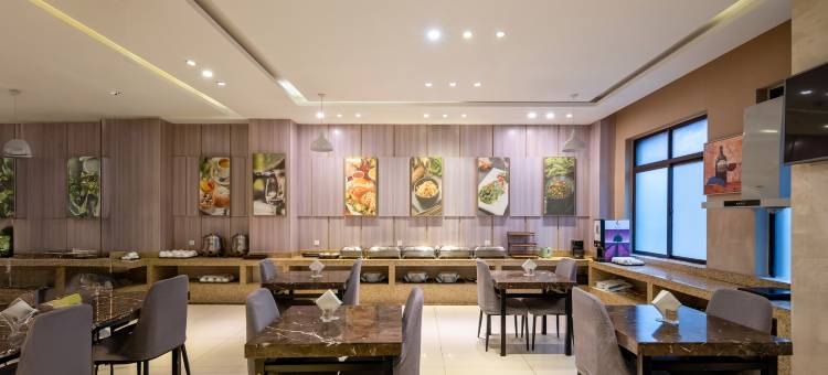 麗枫酒店(信阳市政府火车站店)图片