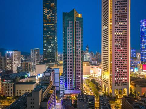 南京新街口书香世家酒店(德基广场店)图片