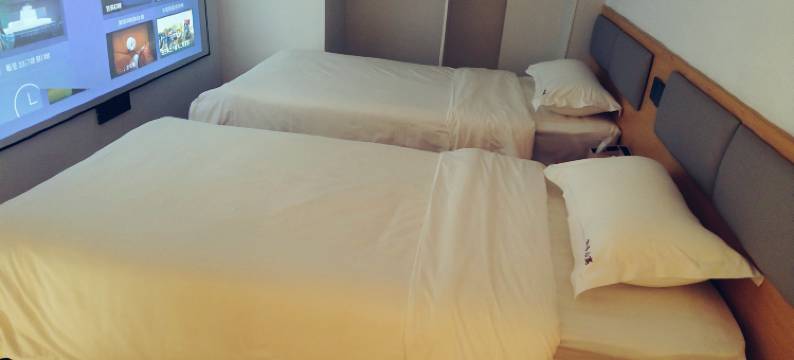 华夜公寓(苏州火车站苏州大学附属第一医院总院店)图片