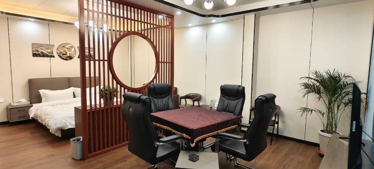 蓝鹰专家公寓图片