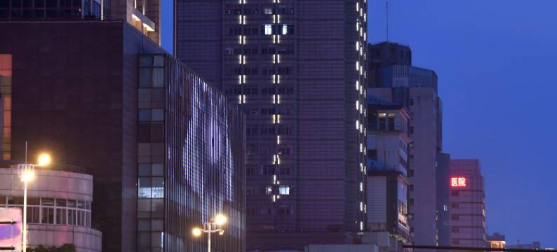 徐州雅逸居民宿(苏宁广场彭城广场地铁站店)图片