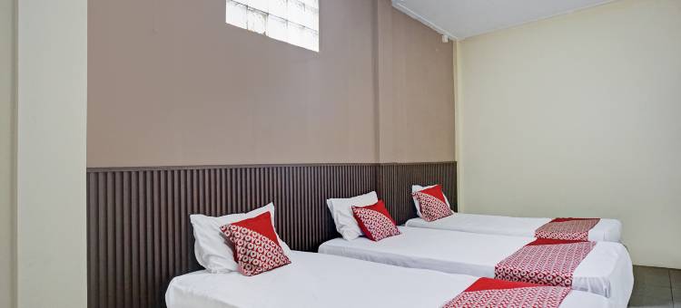 Hotel O Kuta Alam靠近Oman Al-Makmur清真寺原Daka酒店(Dancenter Kuta Alam Near Masjid Oman Al-Makmur)图片
