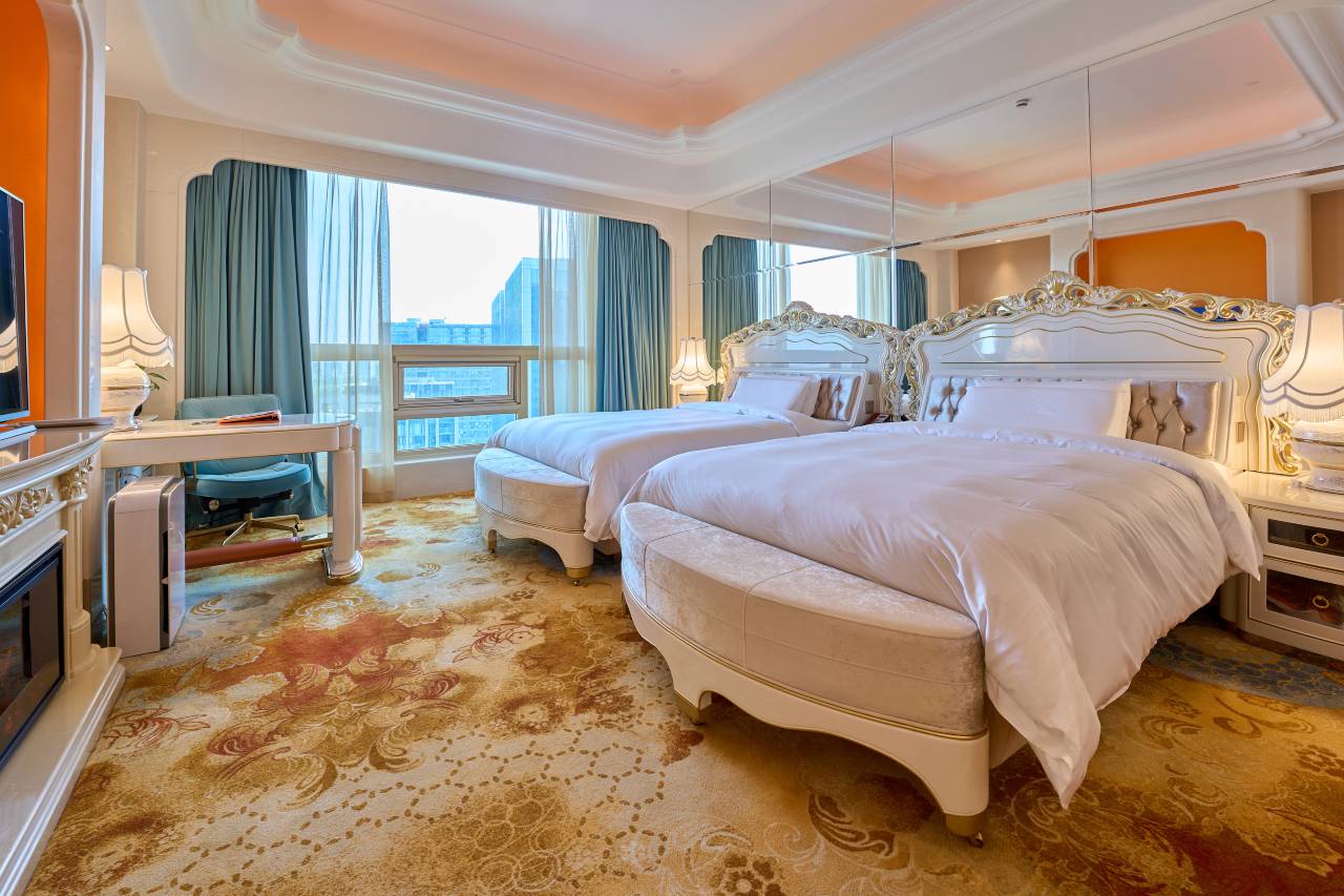 杭州白金汉爵大酒店(西湖区店)图片