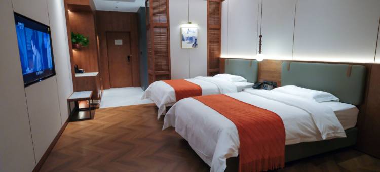 瑞斯利大酒店(庆城店)图片