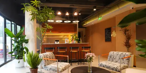 Amic艾米·女生青旅(深圳蛇口海上世界店)