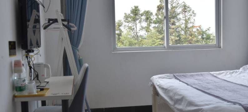 九鲤羽客酒店图片