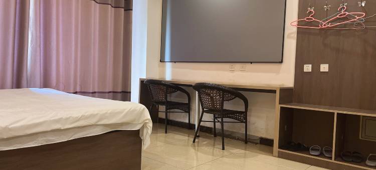 黎明电竞影音公寓(石家庄长安万达店)图片