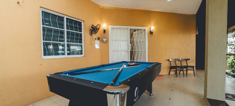 Batu Pahat Santalia Pool Villa 4BR 12pax图片