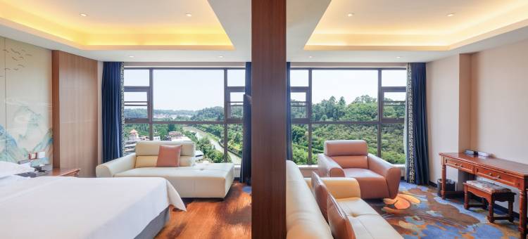 乐山广寒宫酒店(乐山高铁站嘉兴路美食街店)图片