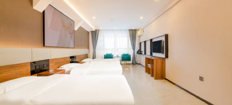 云起时轻居酒店(维多利广场天津路店)图片