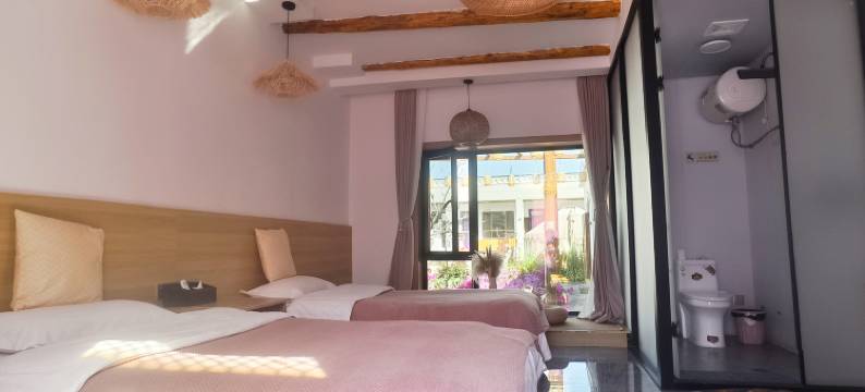 那拉提美情缘客栈图片