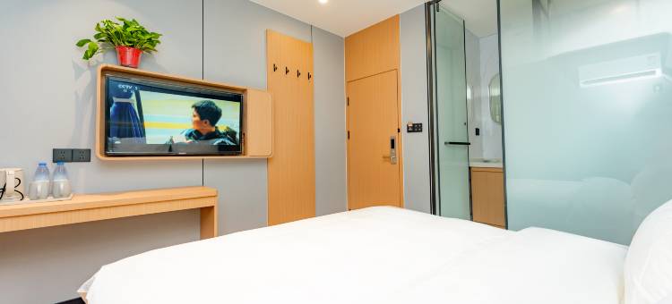 咖居酒店(南京南站河定桥地铁站店)图片