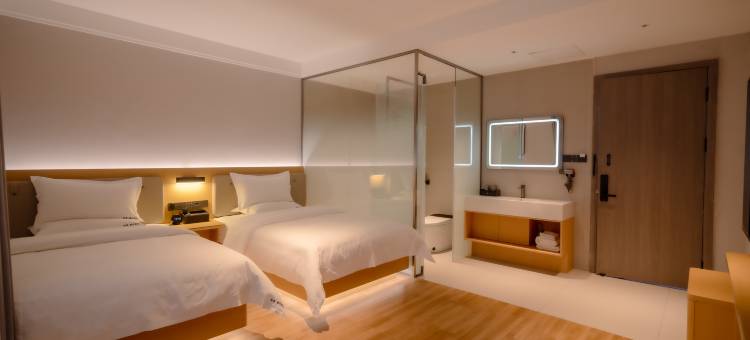 裕宴椿廷酒店(凤瑞路店)图片