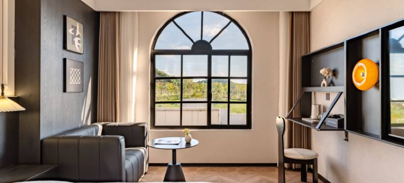 红韵·彩霞酒店(婺源高铁站店)图片