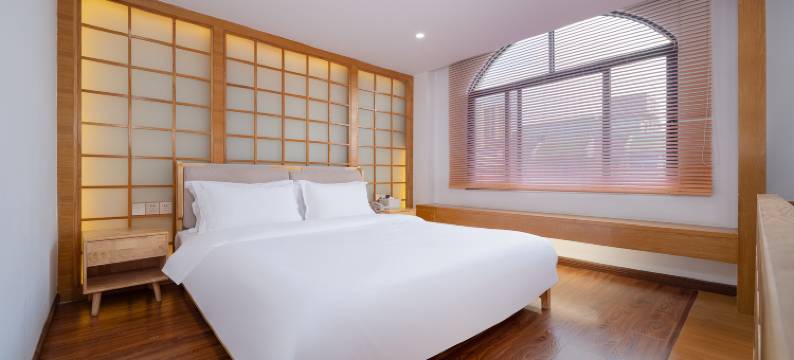 长之江设计师酒店(汕头珠江路美食街店)图片