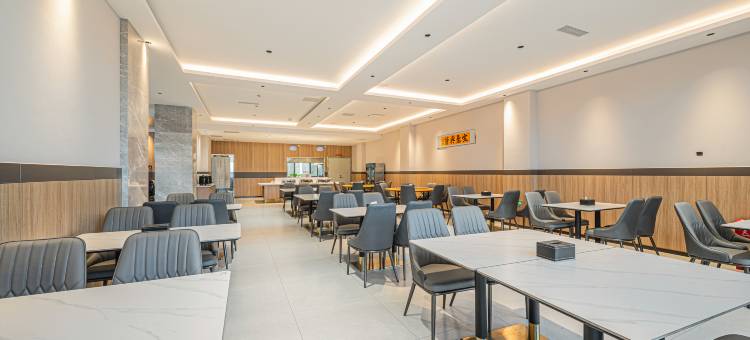 季枫酒店(精河托托镇店)图片