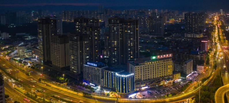 锦文大酒店(三十三中地铁站店)图片