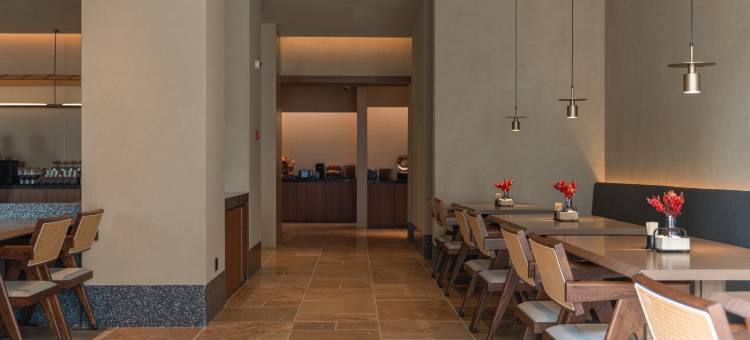 长春吾悦广场景阳大路亚朵酒店图片