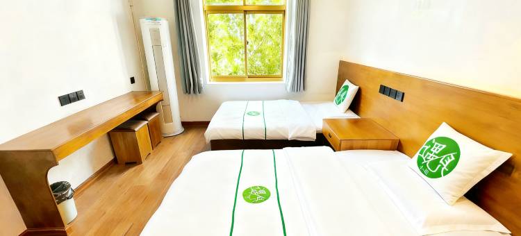 日咖夜酒・遇见藏地・青年旅舍(大昭寺布达拉宫观景店)图片