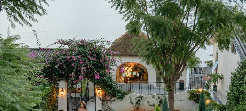 大理牧心堡·VILLA悬崖海景度假庄园(洱海文笔村店)图片