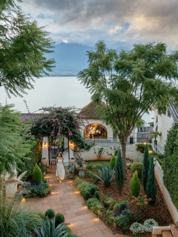 大理牧心堡·法式悬崖海景度假庄园(洱海店)