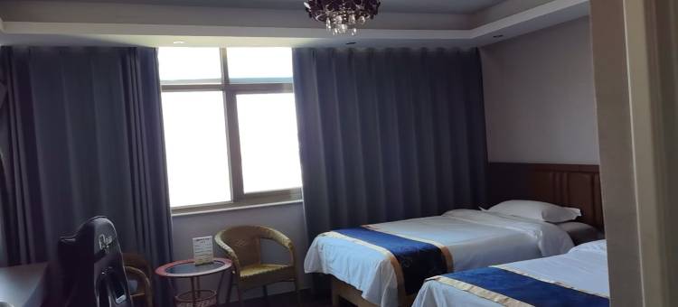 昂拓电竞民宿(唐县中山北大街店)图片