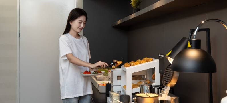 海宁下沙奥特莱斯文海北路轻居酒店图片