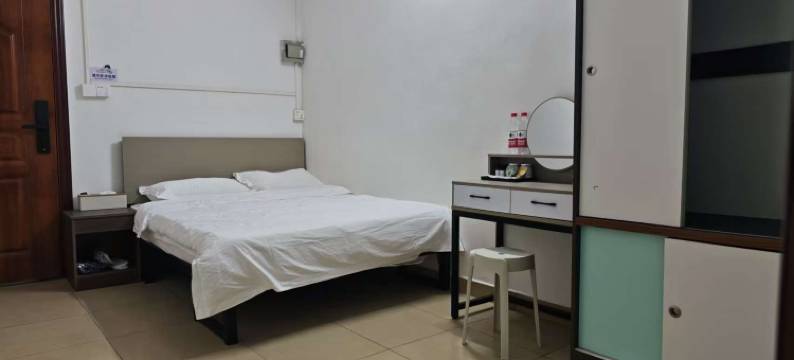 青年客栈(下桥地铁站店)图片