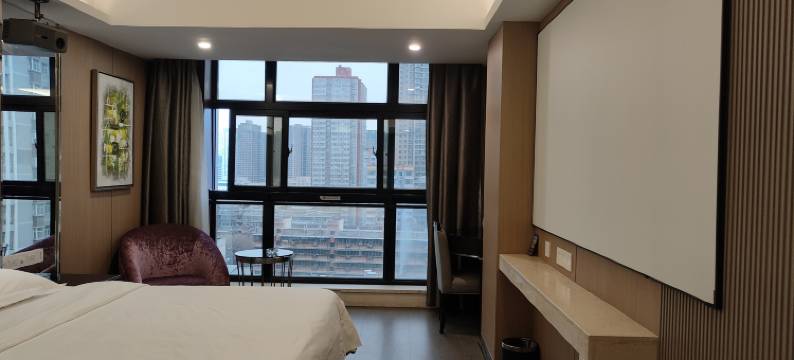 丽呈睿轩酒店(西安古城墙安定门地铁站店)图片