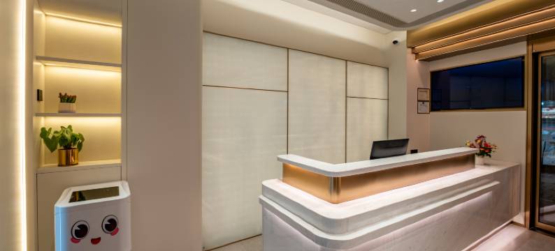 柏纳酒店(烟台山公园三叉街地铁站店)图片