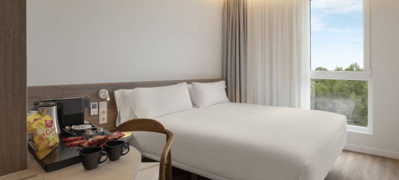 马德里瓦耶卡斯新区B&B酒店(B&B HOTEL Vallecas Ensanche)图片