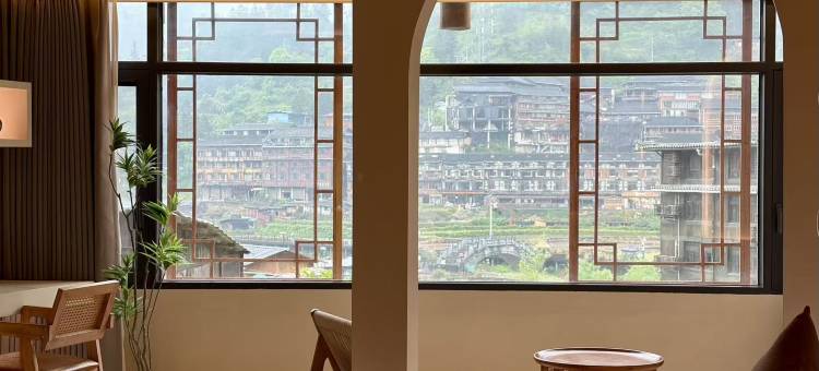 西江云渡里·Villa汤泉民宿(西江千户苗寨一号风雨桥店)图片