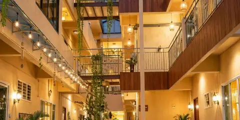 Jansomhouse Hotel