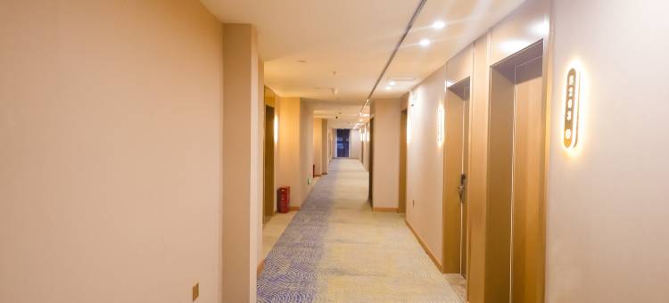 豫美智慧酒店(福万城市广场店)图片