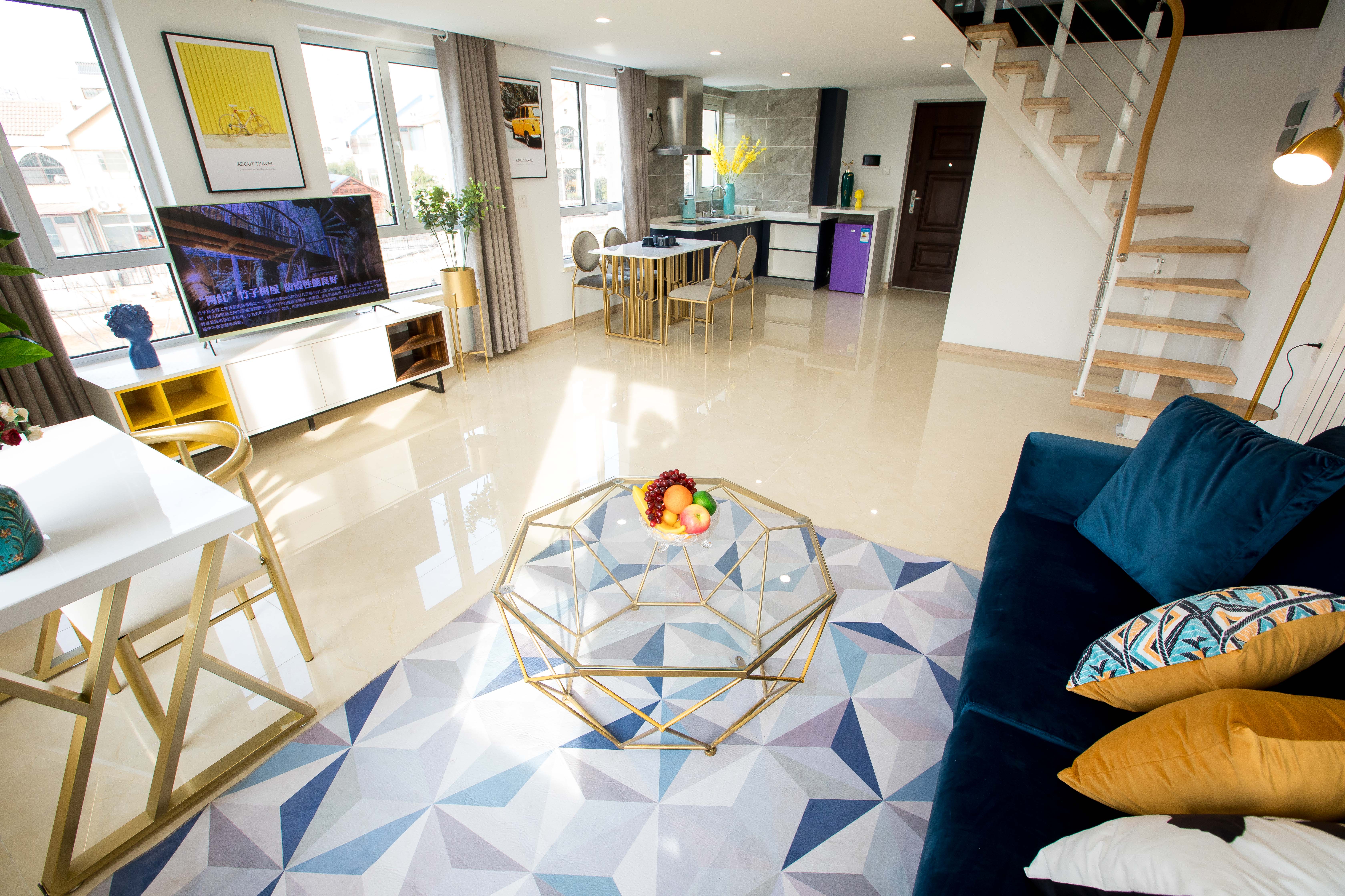 Muen LOFT Light Luxury Apartment (Qingdao North Railway Station Yongnian Road Subway Station) Over view