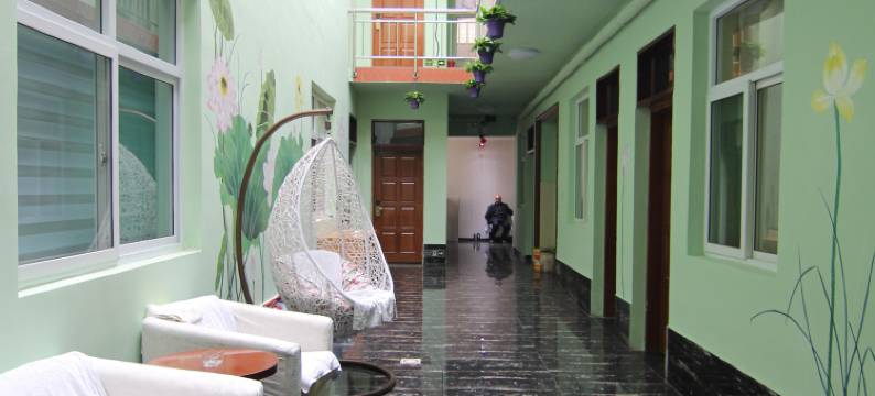 玖洋精品客栈(临汾鼓楼店)图片