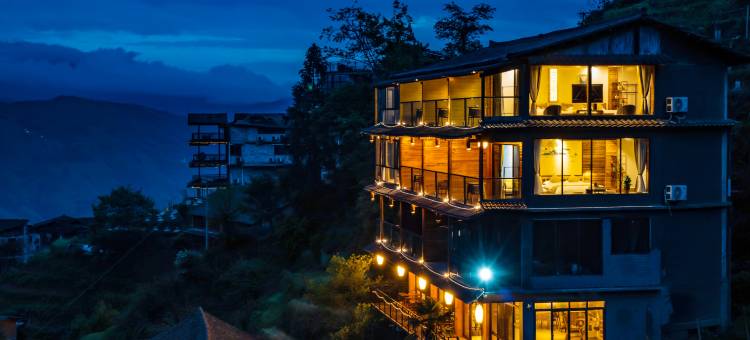 龙脊梯田岩朵山宿(七星伴月观景台店)图片