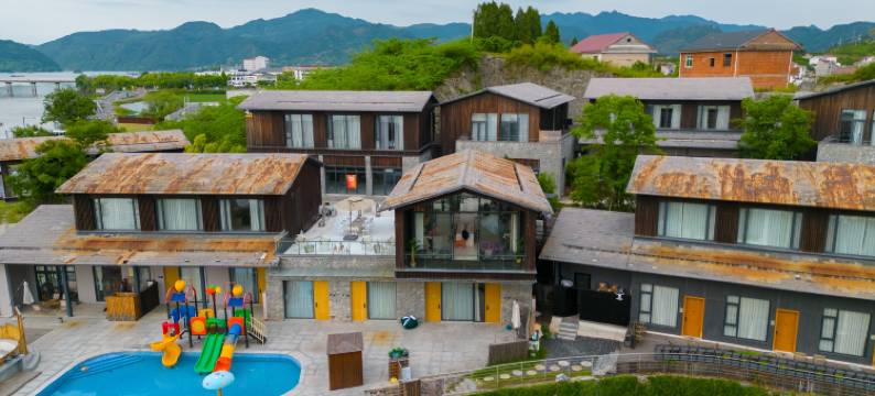 鹿鸣小筑设计师民宿(杭州建德富春江畔店)图片