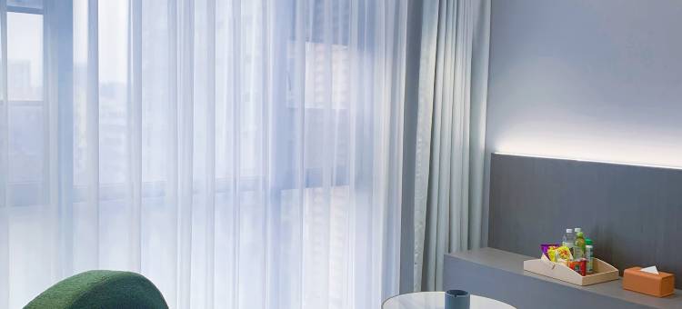 蒙自莫及艺术画展酒店图片