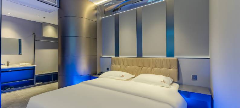 提莫玩·本电竞酒店(南京新街口金陵中环店))图片