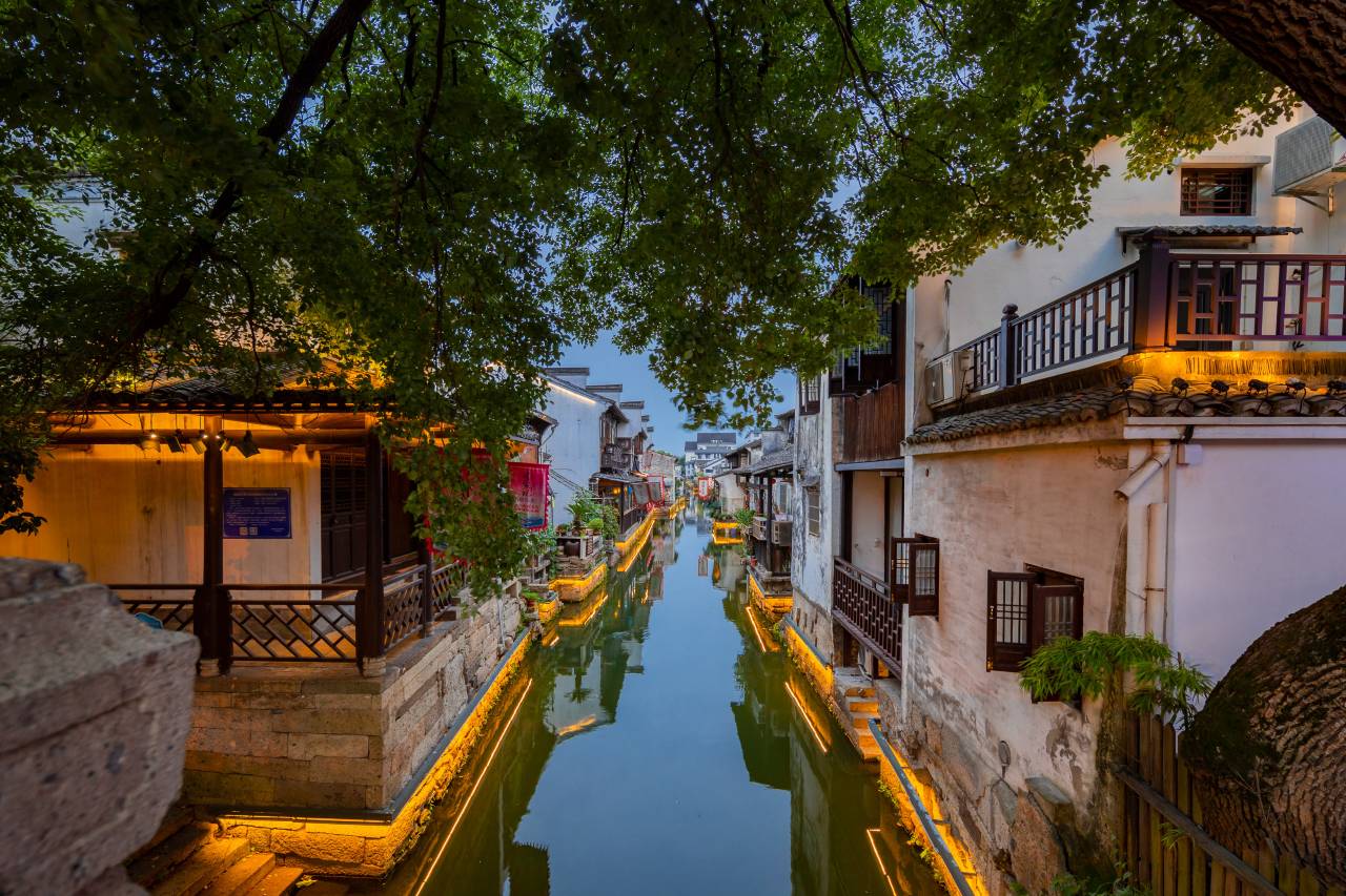 花筑·印岩寓庐·百年老台门·越医河景美宿(仓桥直街鲁迅故里店)图片