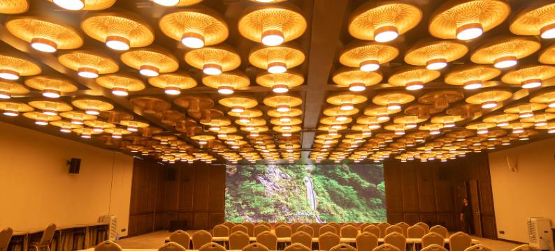 独龙江天境酒店图片