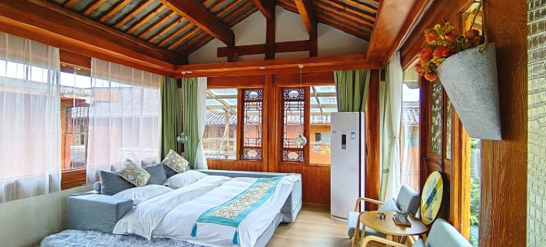 丽江余悦汐雪山花园水景客栈(束河古镇店)图片