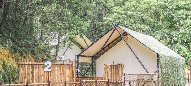 佛冈觅溪溪里露营地图片