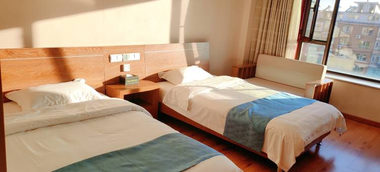 珲春名门酒店(渤海古镇店)图片