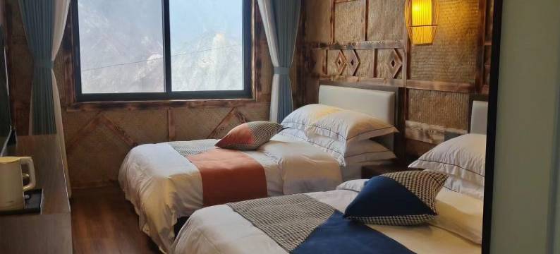 茂县山里寒舍民宿图片